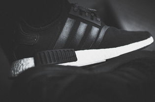 探索adidas官网，你的运动时尚指南